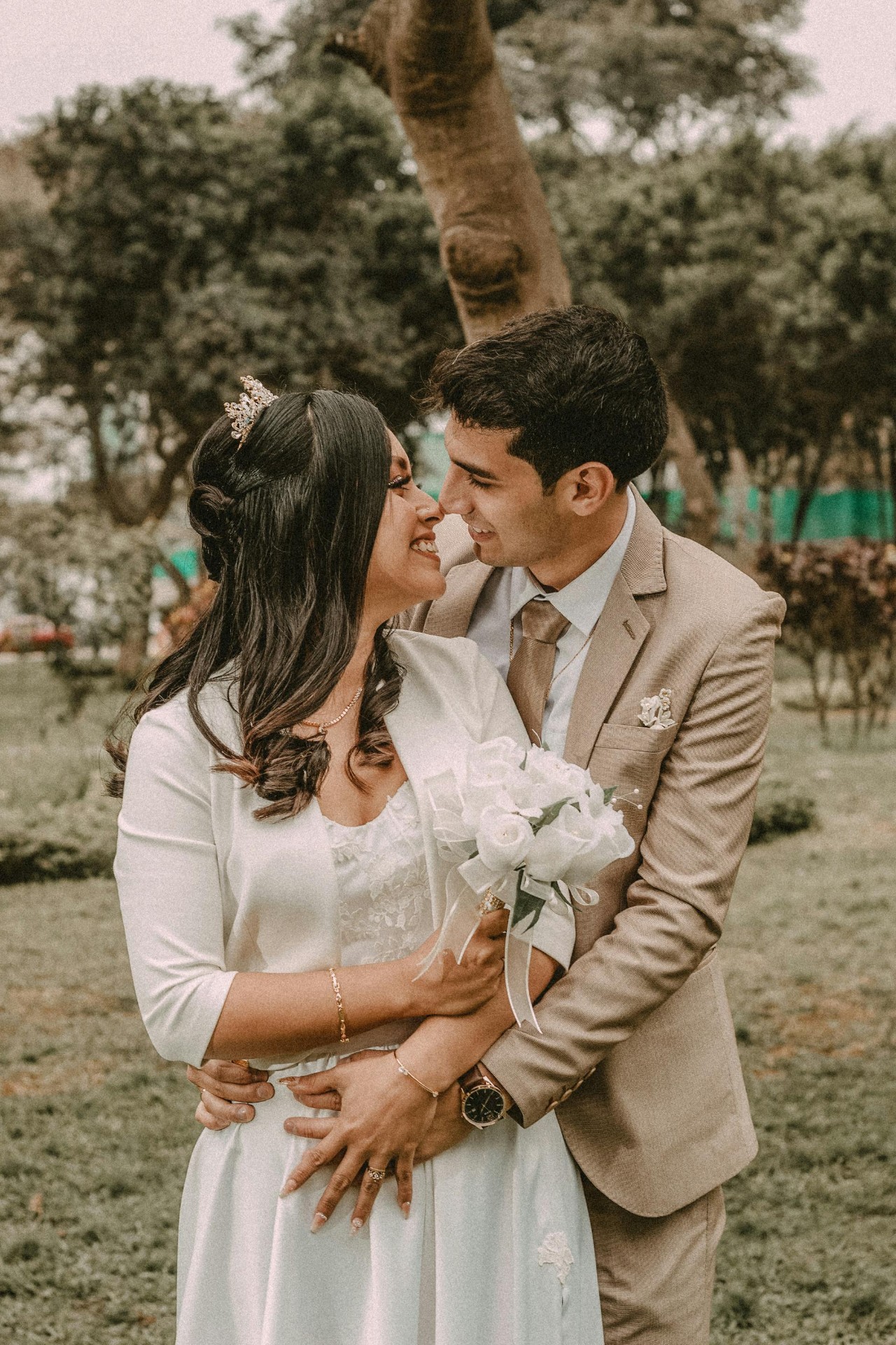 Sarah & Tom wedding photo